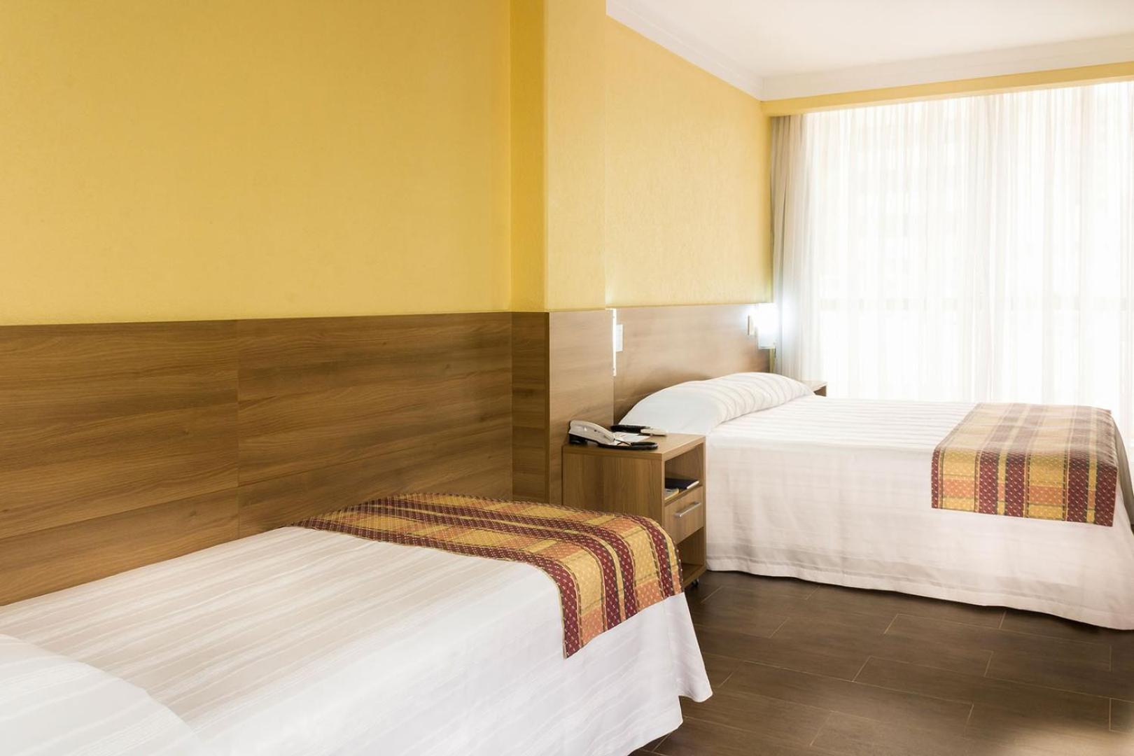 Tri Hotel 3*